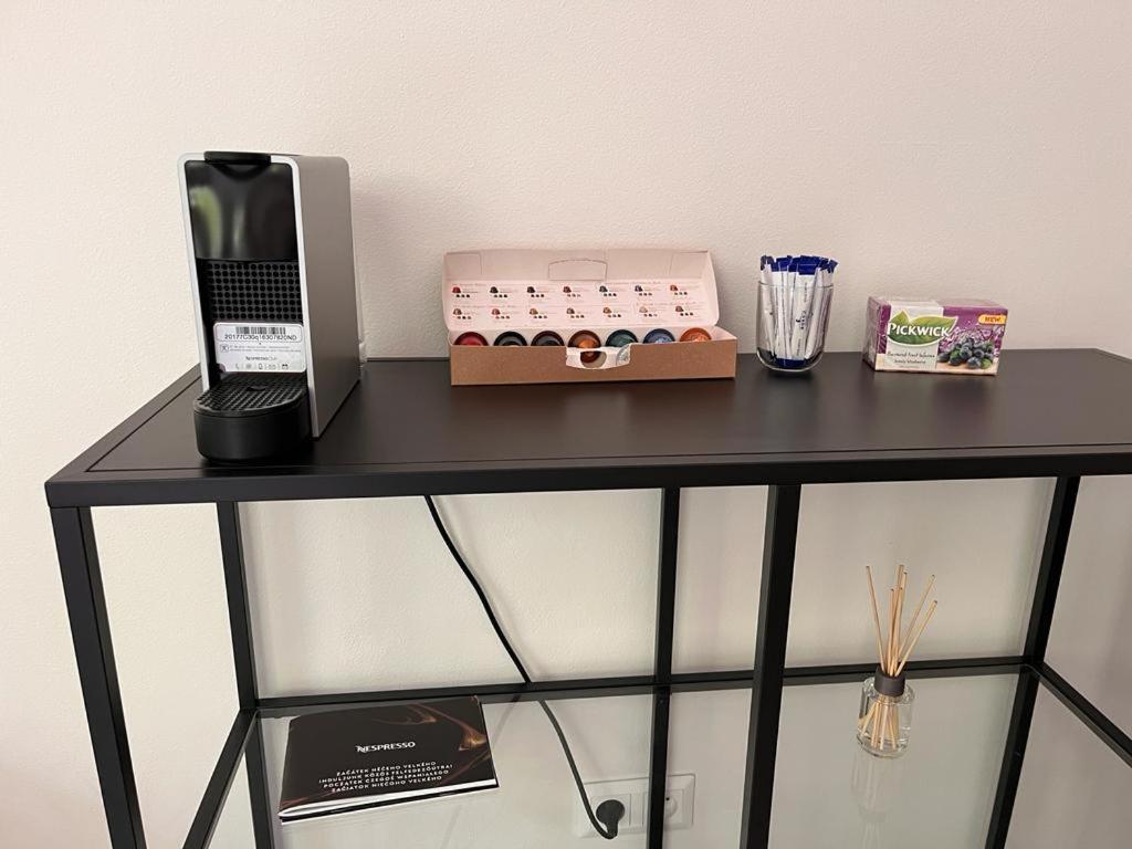 Skau Gajova Family Two Bedroom Apartment With A Terrace Free Parking Bratislava Ngoại thất bức ảnh